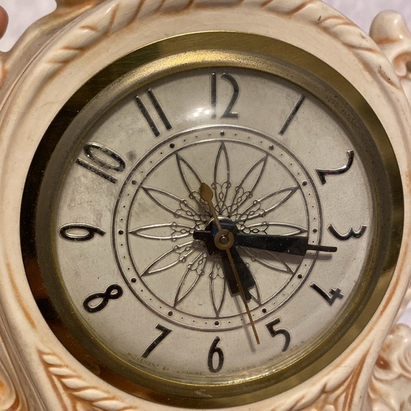 Vintage lanshire electric ceramic mantle clock cottagecore shabby - Picture 6 of 10